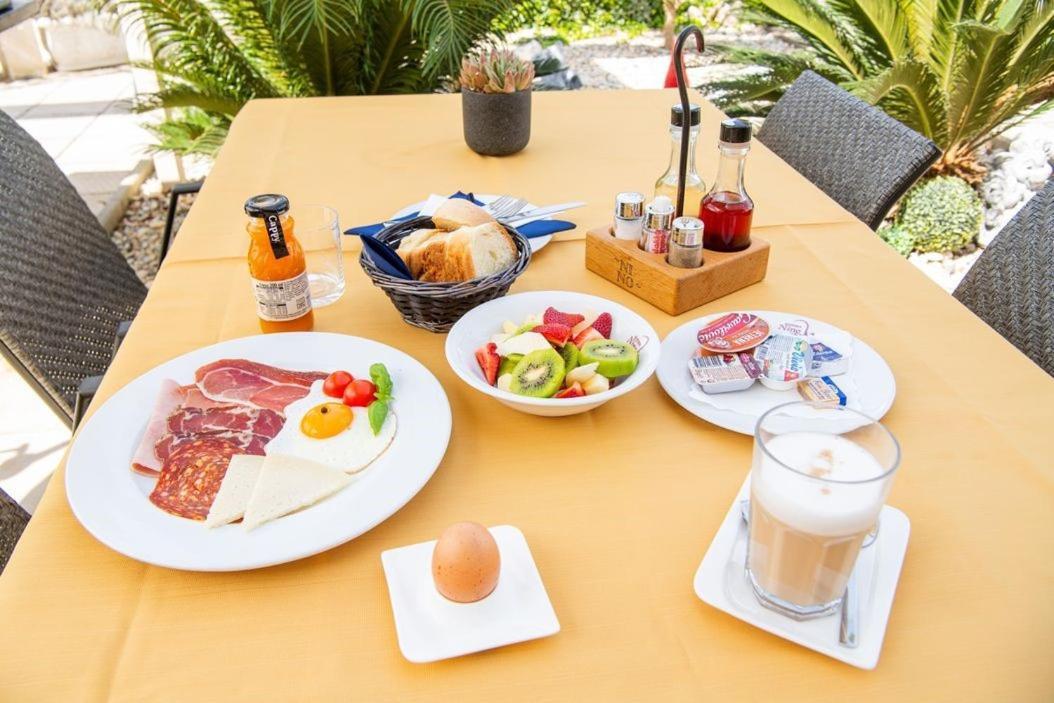 Restaurant & Rooms Nino Porat  Exterior photo